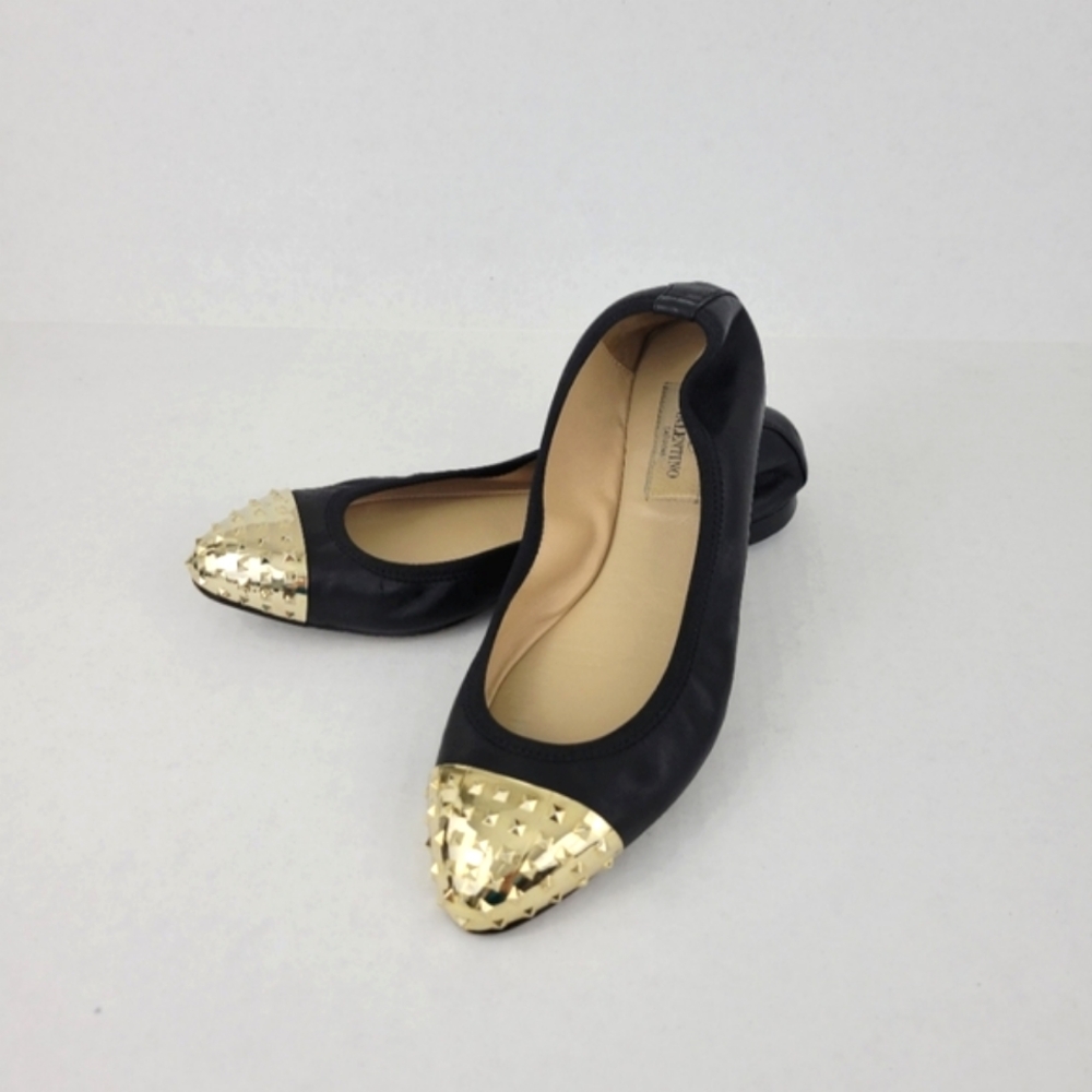 VALENTINO GARAVANI Black and Gold Studded Cap-Toe Ballet Flats Leather